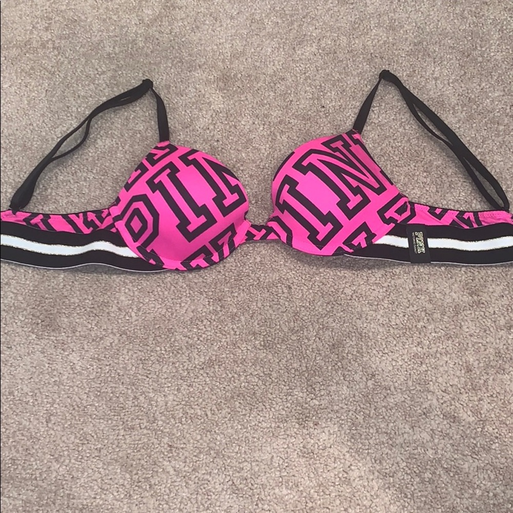 pink bra